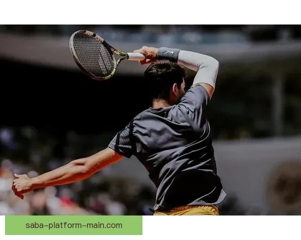 十场半决赛涌现五大黑马 纳豆小弟首次闯入争冠战 张帅丢失行李急求助